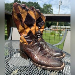 Lucchese size 8.5 boots